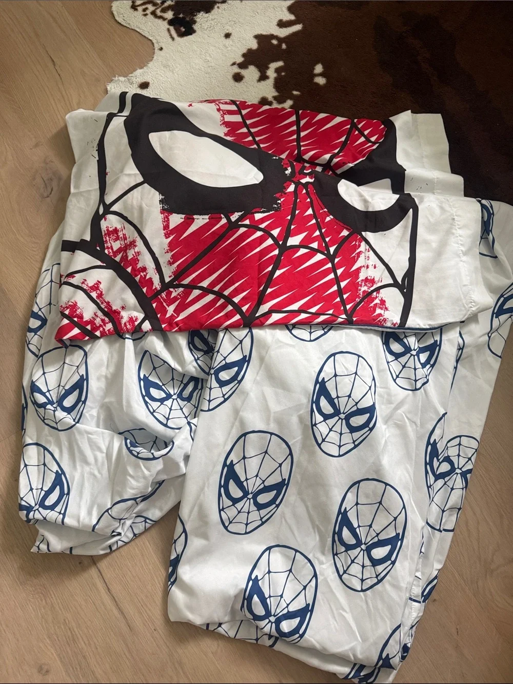 Spiderman Themed Red, Black & Blue Bedding Set Twin Size